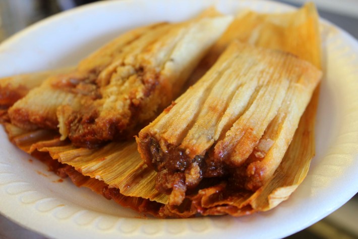 Tamales at Los Cinco Puntos